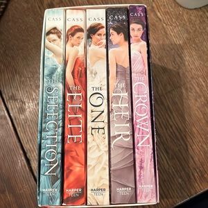 Complete box set Harper Teen books.